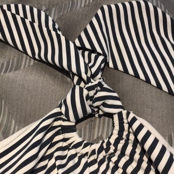 Michael Kors halter top (large) - Picture 2 of 7